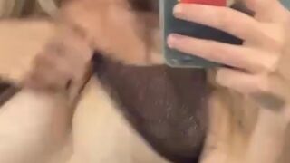 Megnutt02 Nude Mirror Selfie Tease Onlyfans Video Leaked